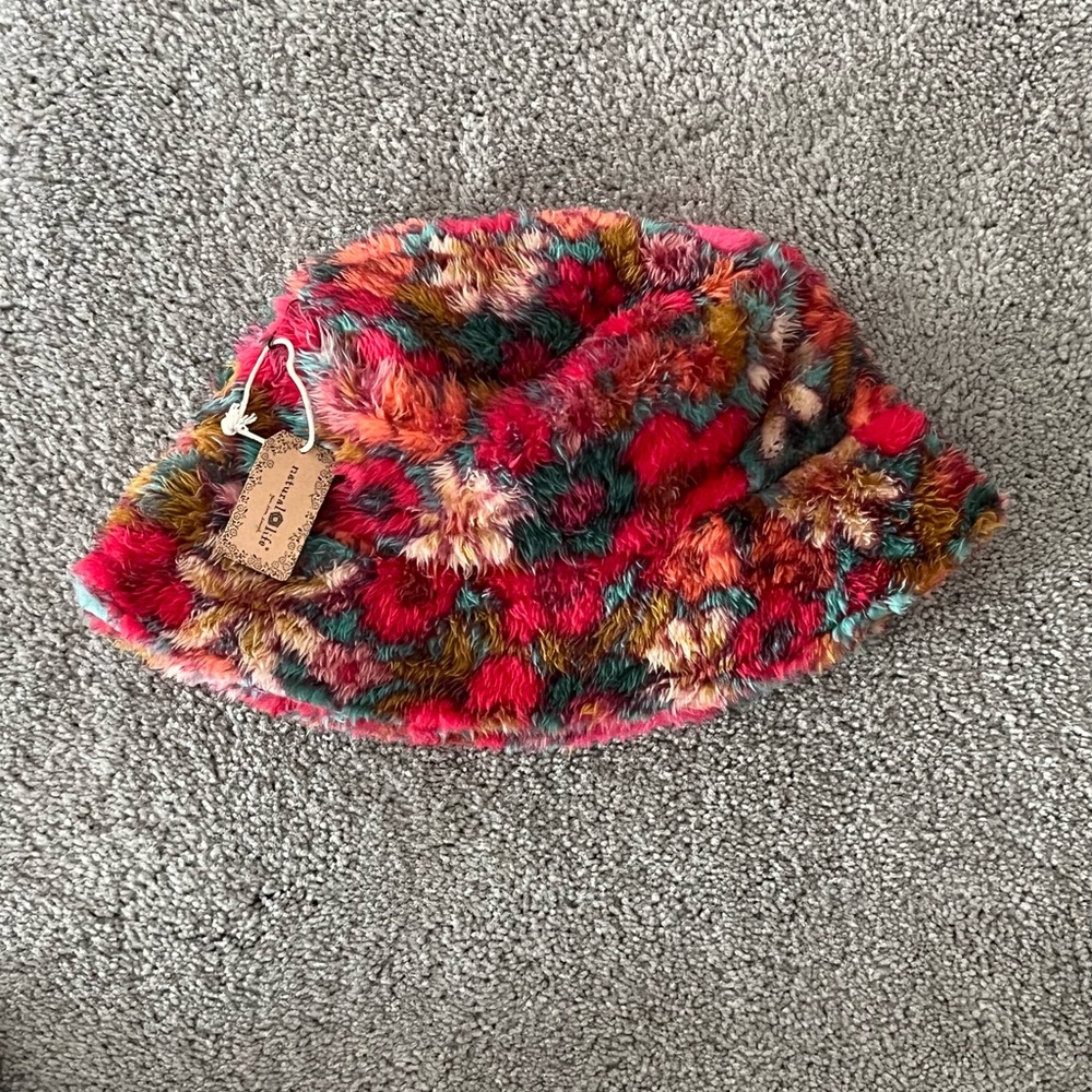 Natural Life brand new floral bucket hat